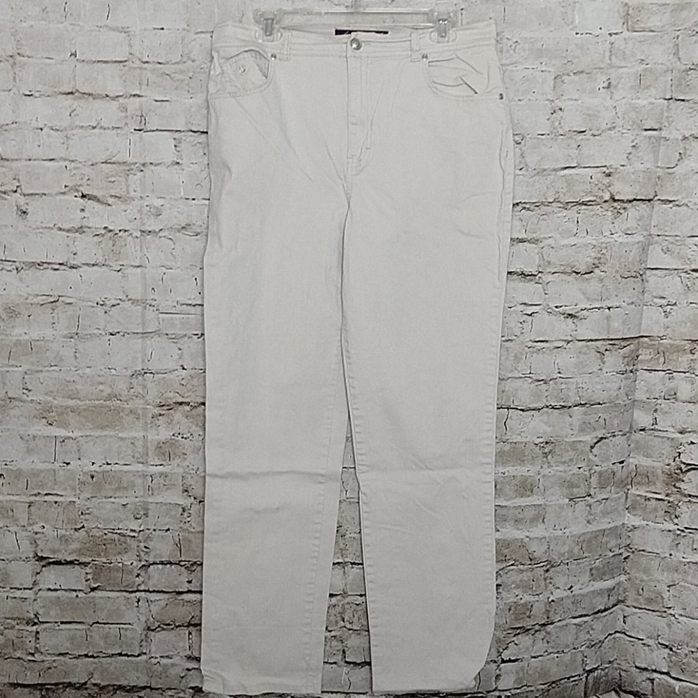Gloria Vanderbilt Straight Leg Jean Size 14 Tan EUC  Cotton Spandex